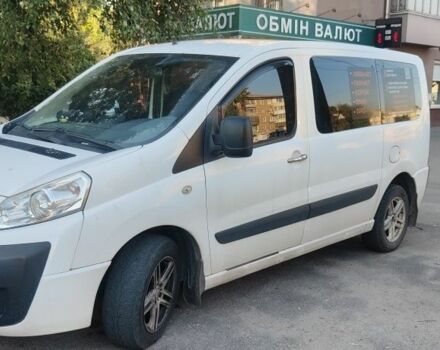 Белый Ситроен Jumpy, объемом двигателя 1.6 л и пробегом 318 тыс. км за 4701 $, фото 1 на Automoto.ua