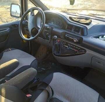 Белый Ситроен Jumpy, объемом двигателя 2 л и пробегом 380 тыс. км за 3800 $, фото 4 на Automoto.ua