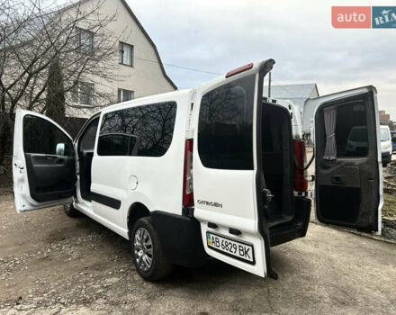 Белый Ситроен Jumpy, объемом двигателя 2 л и пробегом 225 тыс. км за 6300 $, фото 24 на Automoto.ua