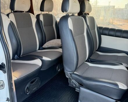 Белый Ситроен Jumpy, объемом двигателя 2 л и пробегом 218 тыс. км за 8000 $, фото 11 на Automoto.ua