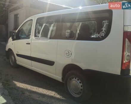 Белый Ситроен Jumpy, объемом двигателя 1.56 л и пробегом 260 тыс. км за 6759 $, фото 4 на Automoto.ua