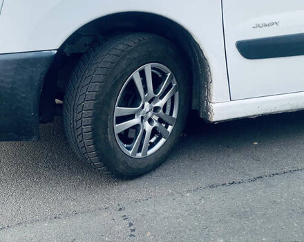 Белый Ситроен Jumpy, объемом двигателя 2 л и пробегом 430 тыс. км за 5500 $, фото 2 на Automoto.ua