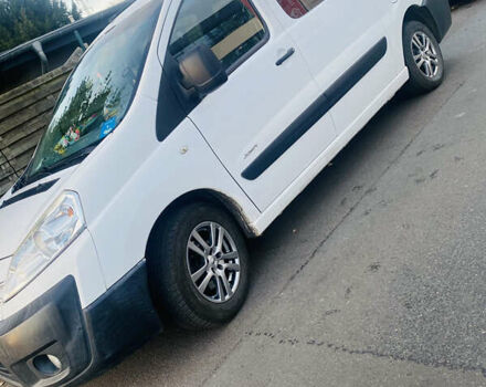 Белый Ситроен Jumpy, объемом двигателя 2 л и пробегом 430 тыс. км за 5500 $, фото 10 на Automoto.ua