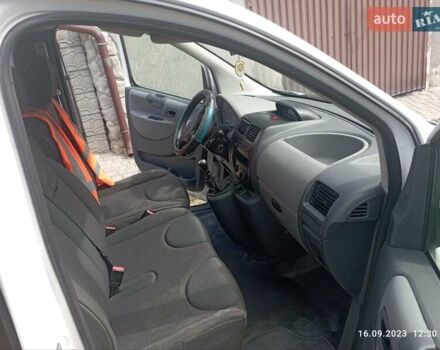 Білий Сітроен Jumpy, об'ємом двигуна 1.6 л та пробігом 146 тис. км за 5800 $, фото 5 на Automoto.ua