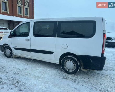Белый Ситроен Jumpy, объемом двигателя 2 л и пробегом 235 тыс. км за 7777 $, фото 2 на Automoto.ua