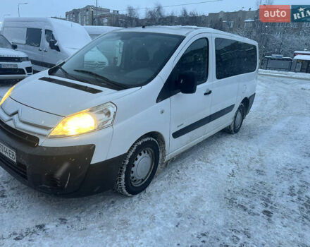 Белый Ситроен Jumpy, объемом двигателя 2 л и пробегом 235 тыс. км за 7777 $, фото 1 на Automoto.ua