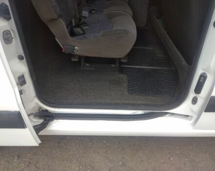 Белый Ситроен Jumpy, объемом двигателя 2 л и пробегом 270 тыс. км за 7500 $, фото 4 на Automoto.ua