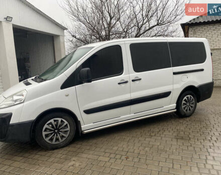 Белый Ситроен Jumpy, объемом двигателя 2 л и пробегом 285 тыс. км за 6900 $, фото 3 на Automoto.ua