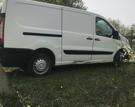 Белый Ситроен Jumpy, объемом двигателя 2 л и пробегом 370 тыс. км за 8100 $, фото 3 на Automoto.ua
