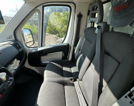 Белый Ситроен Jumpy, объемом двигателя 2.2 л и пробегом 373 тыс. км за 17500 $, фото 7 на Automoto.ua