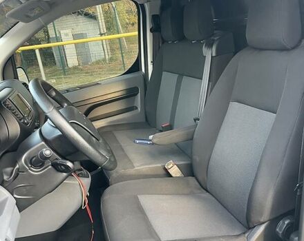 Сітроен Jumpy 2016 у Києві на Automoto.ua Білий Сітроен Jumpy, об'ємом двигуна 2 л та пробігом 271 тис. км за 13000 $, фото 17 на Automoto.ua