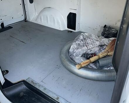 Сітроен Jumpy 2016 у Києві на Automoto.ua Білий Сітроен Jumpy, об'ємом двигуна 2 л та пробігом 271 тис. км за 13000 $, фото 20 на Automoto.ua