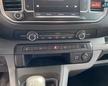 Белый Ситроен Jumpy, объемом двигателя 2 л и пробегом 283 тыс. км за 16900 $, фото 17 на Automoto.ua