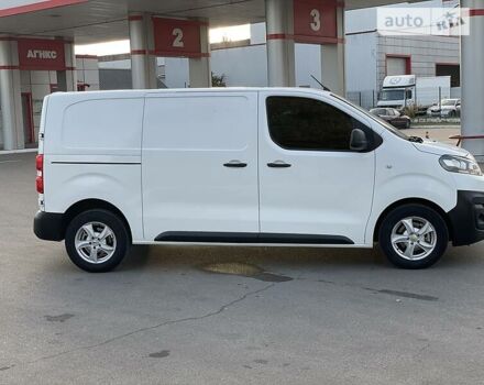 Сітроен Jumpy 2016 у Києві на Automoto.ua Білий Сітроен Jumpy, об'ємом двигуна 2 л та пробігом 271 тис. км за 13000 $, фото 2 на Automoto.ua