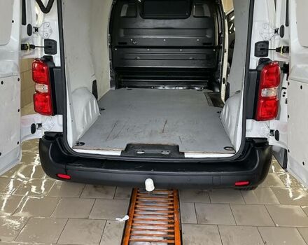 Сітроен Jumpy 2016 у Києві на Automoto.ua Білий Сітроен Jumpy, об'ємом двигуна 2 л та пробігом 271 тис. км за 13000 $, фото 7 на Automoto.ua