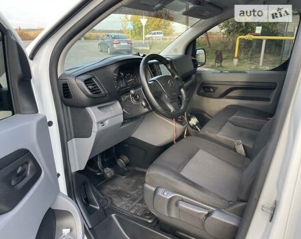 Сітроен Jumpy 2016 у Києві на Automoto.ua Білий Сітроен Jumpy, об'ємом двигуна 2 л та пробігом 271 тис. км за 13000 $, фото 8 на Automoto.ua