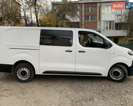 Белый Ситроен Jumpy, объемом двигателя 2 л и пробегом 96 тыс. км за 20952 $, фото 3 на Automoto.ua