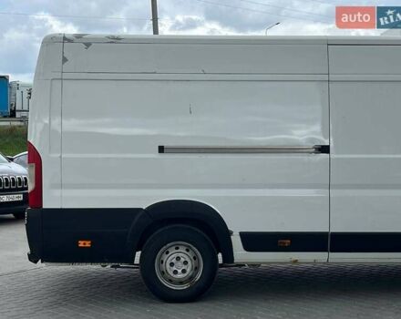 Білий Сітроен Jumpy, об'ємом двигуна 2.2 л та пробігом 399 тис. км за 17290 $, фото 30 на Automoto.ua