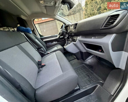 Белый Ситроен Jumpy, объемом двигателя 2 л и пробегом 215 тыс. км за 16900 $, фото 16 на Automoto.ua