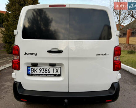 Белый Ситроен Jumpy, объемом двигателя 2 л и пробегом 215 тыс. км за 16900 $, фото 11 на Automoto.ua