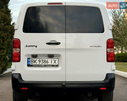 Белый Ситроен Jumpy, объемом двигателя 2 л и пробегом 215 тыс. км за 16900 $, фото 8 на Automoto.ua