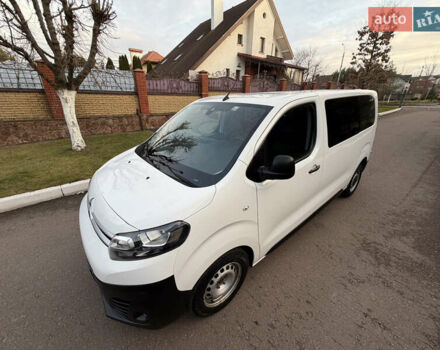 Белый Ситроен Jumpy, объемом двигателя 2 л и пробегом 215 тыс. км за 16900 $, фото 7 на Automoto.ua