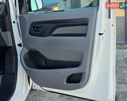 Белый Ситроен Jumpy, объемом двигателя 0 л и пробегом 62 тыс. км за 18799 $, фото 32 на Automoto.ua