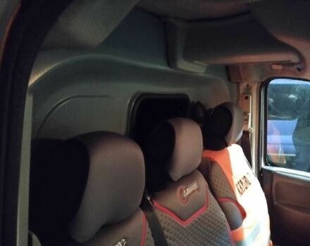 Белый Ситроен Jumpy, объемом двигателя 1.6 л и пробегом 280 тыс. км за 4200 $, фото 3 на Automoto.ua