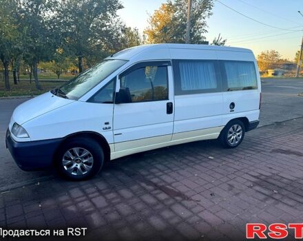 Белый Ситроен Jumpy, объемом двигателя 1.9 л и пробегом 400 тыс. км за 4200 $, фото 1 на Automoto.ua