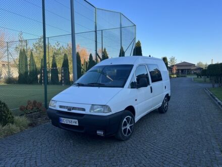 Белый Ситроен Jumpy, объемом двигателя 1.9 л и пробегом 299 тыс. км за 2249 $, фото 1 на Automoto.ua