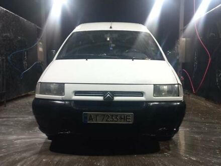 Белый Ситроен Jumpy, объемом двигателя 1.9 л и пробегом 260 тыс. км за 4000 $, фото 1 на Automoto.ua