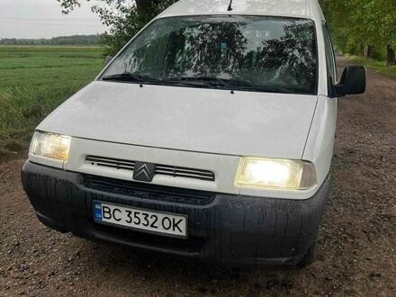 Білий Сітроен Jumpy, об'ємом двигуна 2 л та пробігом 288 тис. км за 3500 $, фото 1 на Automoto.ua