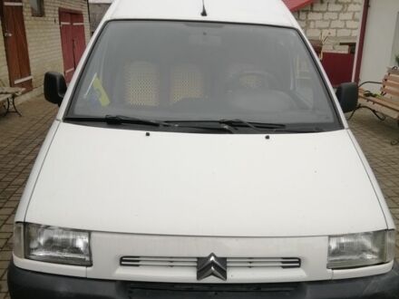 Ситроен Jumpy 2001 в Горохов на Automoto.ua Белый Ситроен Jumpy, объемом двигателя 2 л и пробегом 36 тыс. км за 3400 $, фото 1 на Automoto.ua