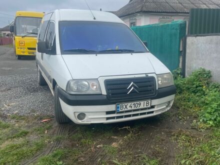 Сітроен Jumpy 2003 у Хмельницькому на Automoto.ua Білий Сітроен Jumpy, об'ємом двигуна 2 л та пробігом 310 тис. км за 3500 $, фото 1 на Automoto.ua