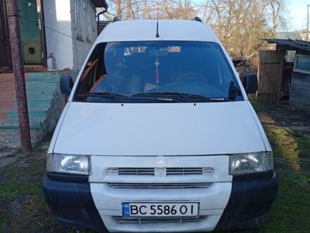 Сітроен Jumpy 2003 у Старом Самборе на Automoto.ua Білий Сітроен Jumpy, об'ємом двигуна 2 л та пробігом 31 тис. км за 3400 $, фото 1 на Automoto.ua