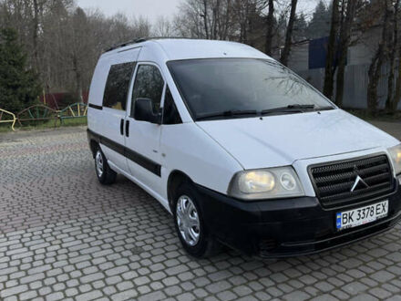 Белый Ситроен Jumpy, объемом двигателя 1.9 л и пробегом 310 тыс. км за 3750 $, фото 1 на Automoto.ua
