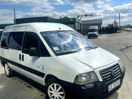 Белый Ситроен Jumpy, объемом двигателя 1.9 л и пробегом 380 тыс. км за 3000 $, фото 1 на Automoto.ua