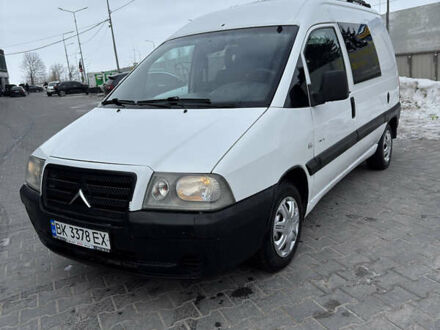 Белый Ситроен Jumpy, объемом двигателя 1.87 л и пробегом 310 тыс. км за 3999 $, фото 1 на Automoto.ua