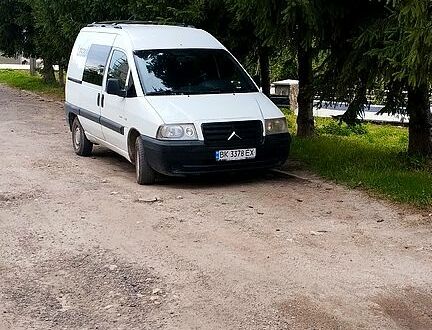 Белый Ситроен Jumpy, объемом двигателя 1.9 л и пробегом 0 тыс. км за 3400 $, фото 1 на Automoto.ua