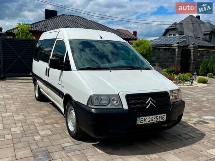 Белый Ситроен Jumpy, объемом двигателя 1.87 л и пробегом 232 тыс. км за 4250 $, фото 1 на Automoto.ua