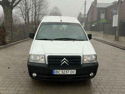 Белый Ситроен Jumpy, объемом двигателя 1.87 л и пробегом 270 тыс. км за 3650 $, фото 1 на Automoto.ua