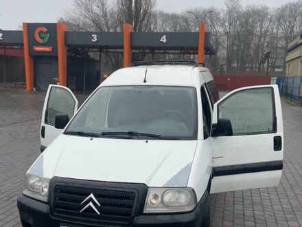Білий Сітроен Jumpy, об'ємом двигуна 2 л та пробігом 302 тис. км за 3750 $, фото 1 на Automoto.ua