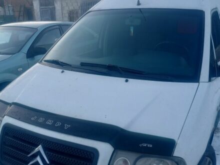 Белый Ситроен Jumpy, объемом двигателя 2 л и пробегом 1000 тыс. км за 3500 $, фото 1 на Automoto.ua