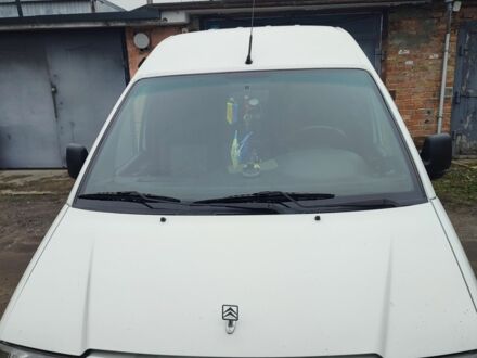 Белый Ситроен Jumpy, объемом двигателя 2 л и пробегом 120 тыс. км за 4062 $, фото 1 на Automoto.ua