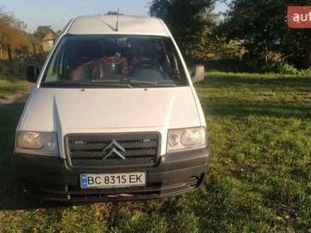 Сітроен Jumpy 2006 у Бродах на Automoto.ua Білий Сітроен Jumpy, об'ємом двигуна 2 л та пробігом 184 тис. км за 5100 $, фото 1 на Automoto.ua