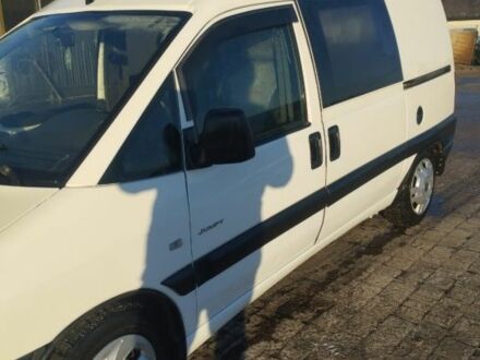Белый Ситроен Jumpy, объемом двигателя 2 л и пробегом 380 тыс. км за 3800 $, фото 1 на Automoto.ua