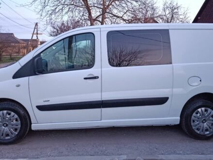 Белый Ситроен Jumpy, объемом двигателя 2 л и пробегом 278 тыс. км за 6500 $, фото 1 на Automoto.ua