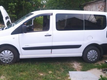 Белый Ситроен Jumpy, объемом двигателя 1.6 л и пробегом 175 тыс. км за 5500 $, фото 1 на Automoto.ua