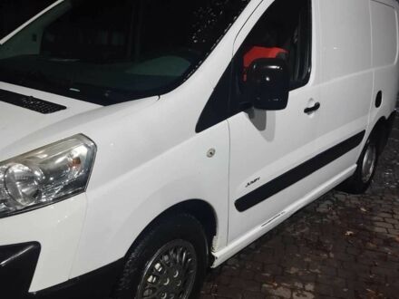 Белый Ситроен Jumpy, объемом двигателя 1.6 л и пробегом 280 тыс. км за 4200 $, фото 1 на Automoto.ua