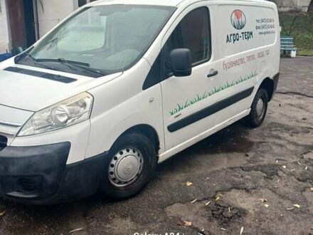 Білий Сітроен Jumpy, об'ємом двигуна 1.6 л та пробігом 300 тис. км за 4000 $, фото 1 на Automoto.ua